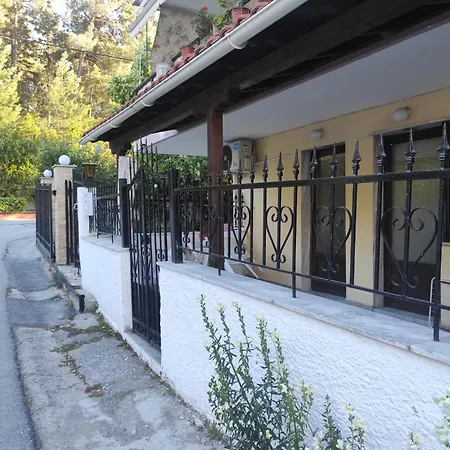 Niki's House 2 *