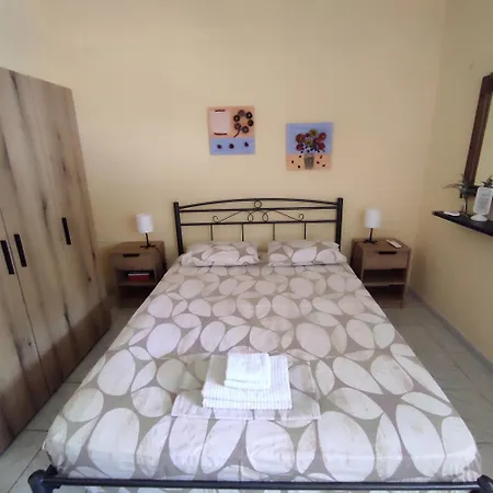 Niki's House 2 Lejlighed *